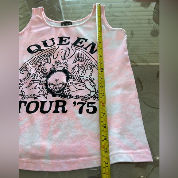 Queen Tour’75 Tie Dye T-Shirt - Picture 5 of 7